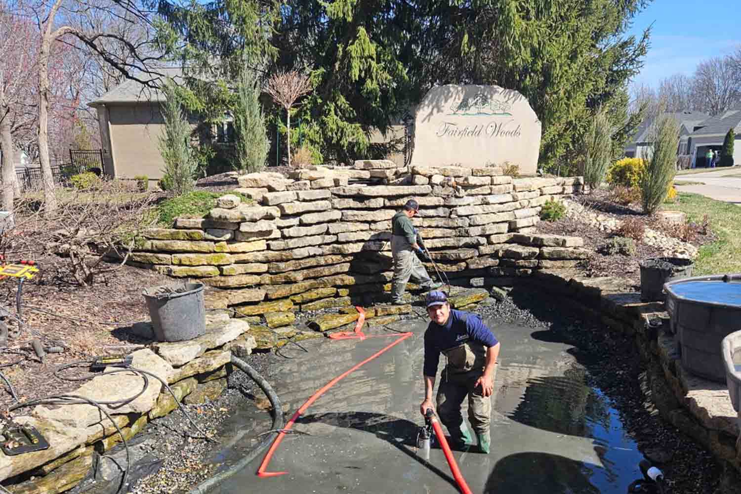 Pond Cleaning - Swan Water Gardens 